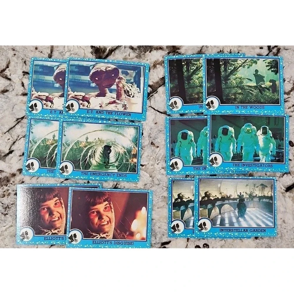 E.T. movie cards (vintage TOPPS, 1982) LOT OF 65 -Drew Barrymore, Spielberg etc.